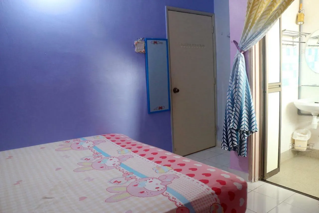 Little Family Homestay Malacca