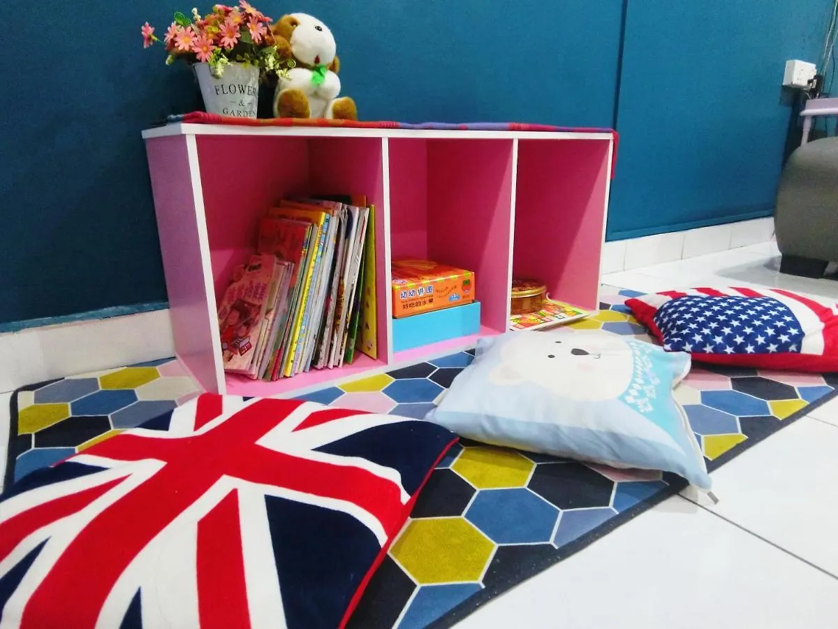 Little Family Homestay Malacca 0*,  Malásia