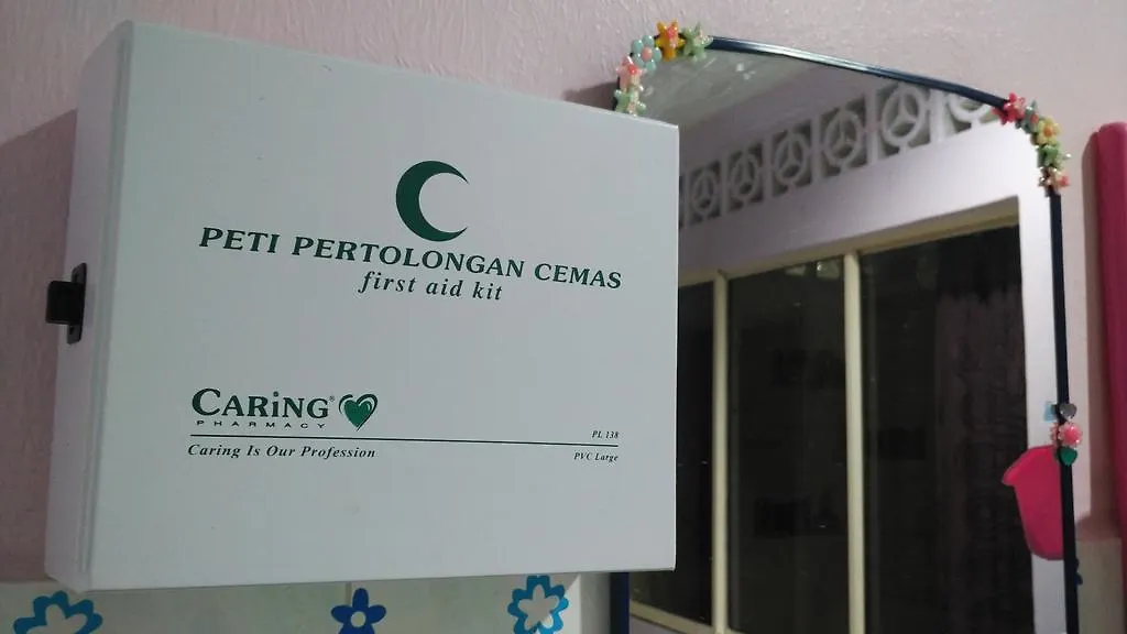 Little Family Homestay Malacca Malásia