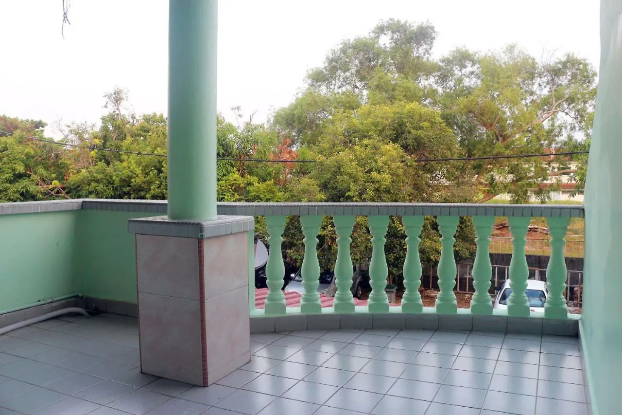 Little Family Homestay Malacca